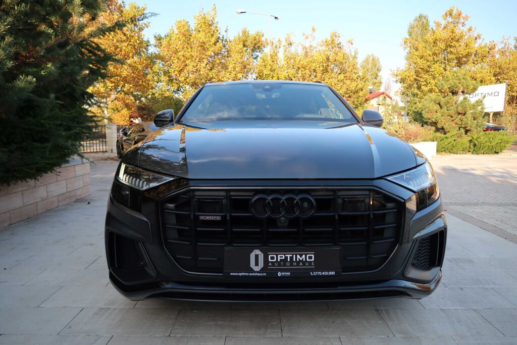 12.2021 Audi Q8 S-Line, Myld Hibrid
