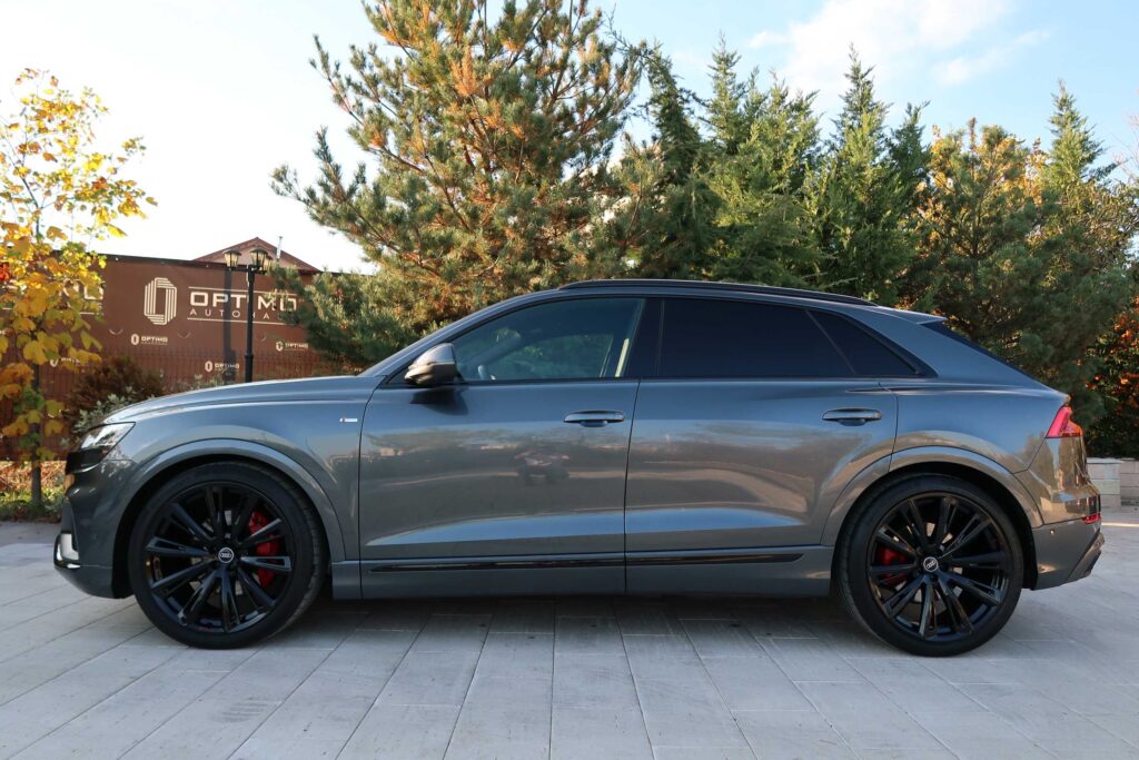 12.2021 Audi Q8 S-Line, Myld Hibrid