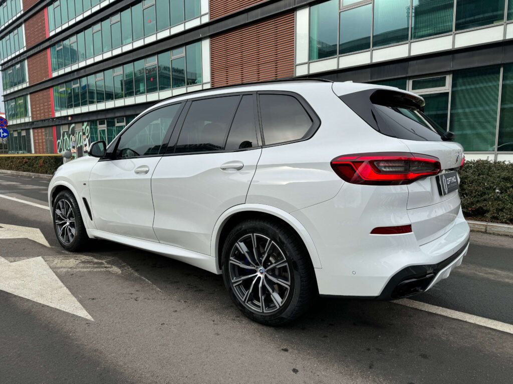 2019 BMW X5, 3.0d M-Sport