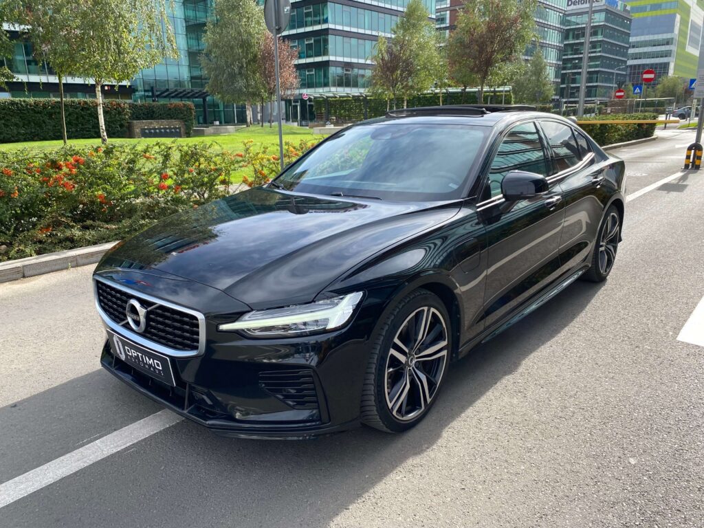 2020 Volvo S60 T8, 390cp, Recharge AWD, RDesign