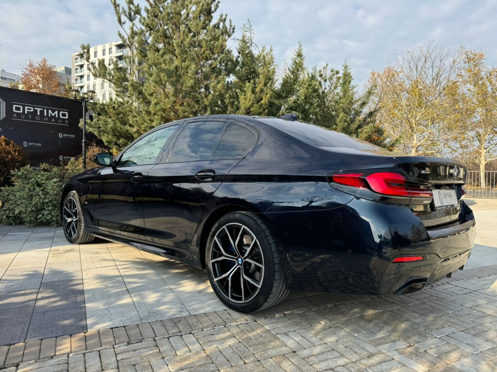 2020 BMW 530e xDrive Hibrid "M Sport" Individual