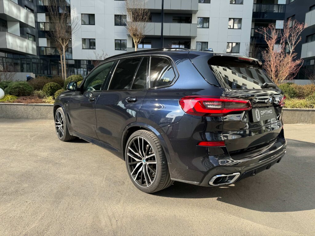 2020 BMW X5 xDrive 45e Hibrid, 394cp