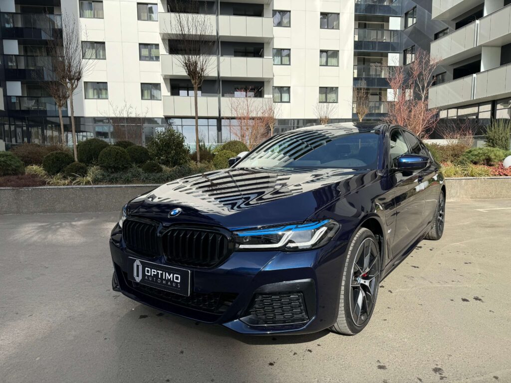 2021 BMW 530e xDrive M Sport Paket