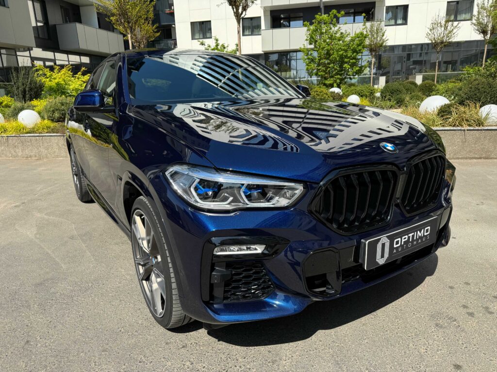 2021 BMW X6 M50i (530Cp)