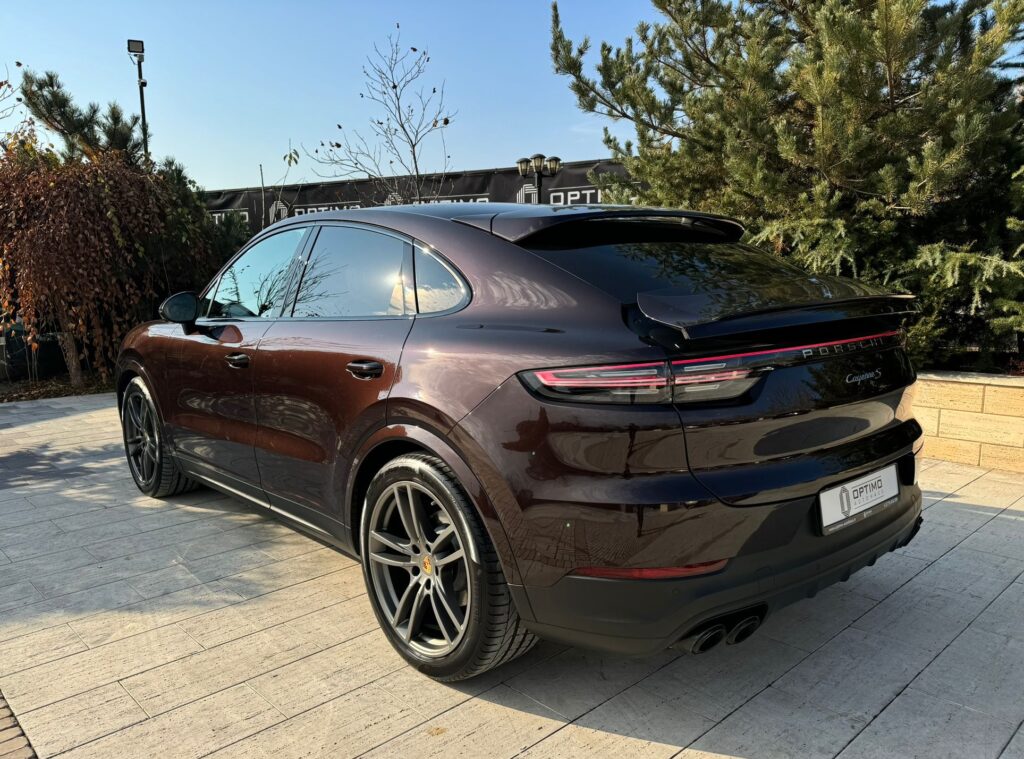 2021 Porsche Cayenne Coupe S (440 Hp)!