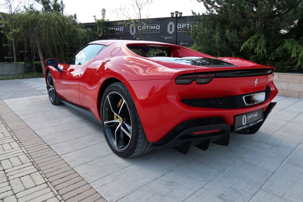 2023 Ferrari 296 GTB, 830Cp