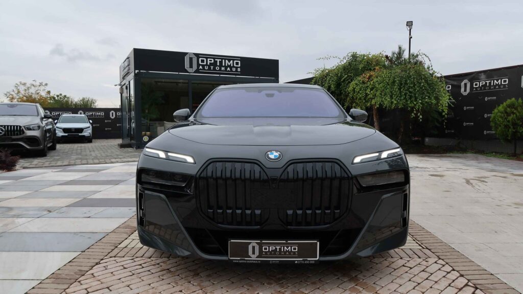 07/2024 BMW 740d xDrive 3.0d, M Pachet, MHEV
