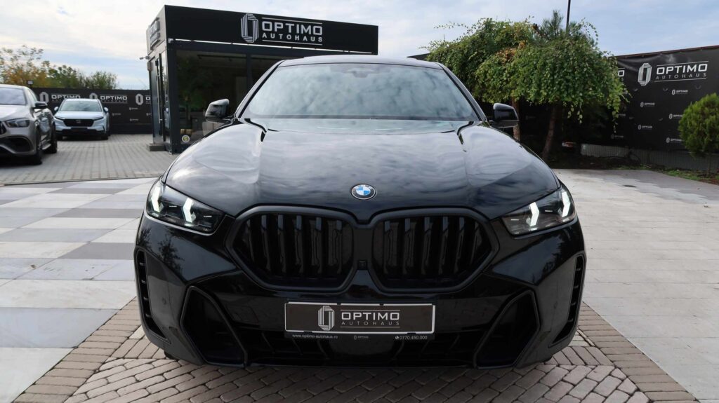 07/2024 BMW X6 xDrive 3.0d, M Pachet, MHEV, Black Sapphire Metallic