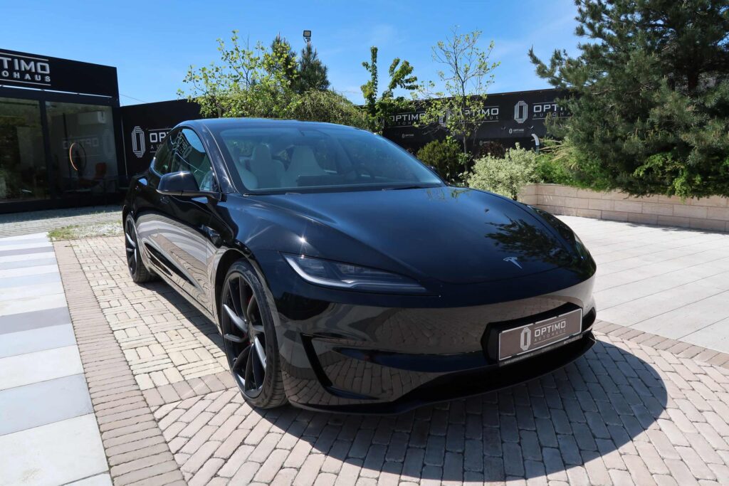 2024 Tesla Model 3, Performance